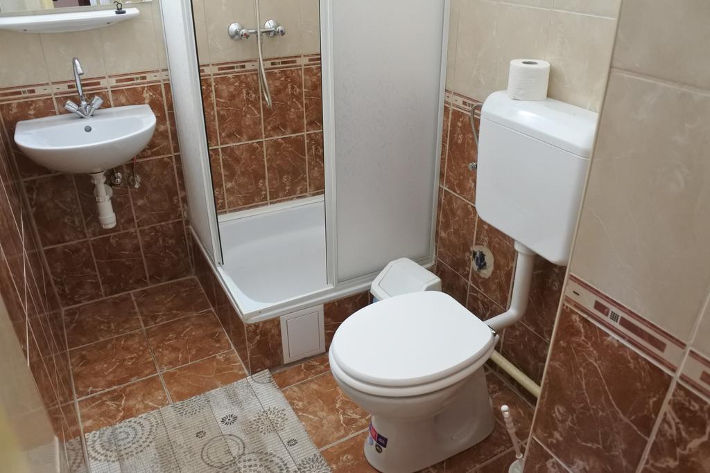 Kisasszony Apartman Eger Extérieur photo